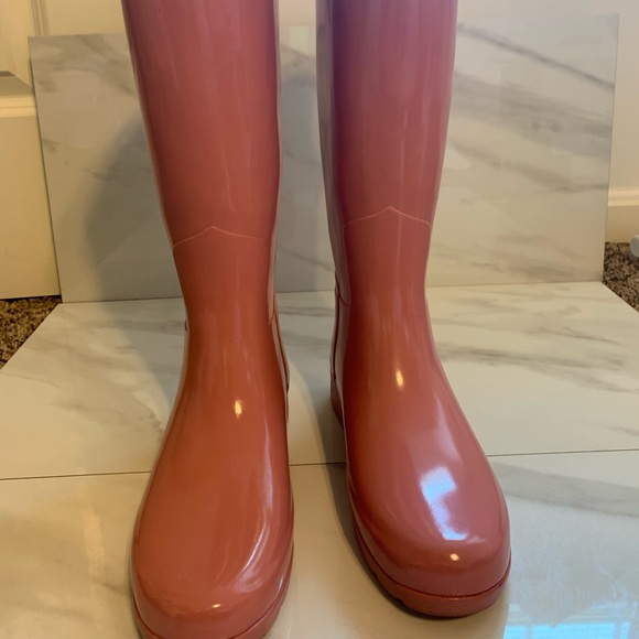 Hunter Rain Boots💗 - Picture 2 of 6